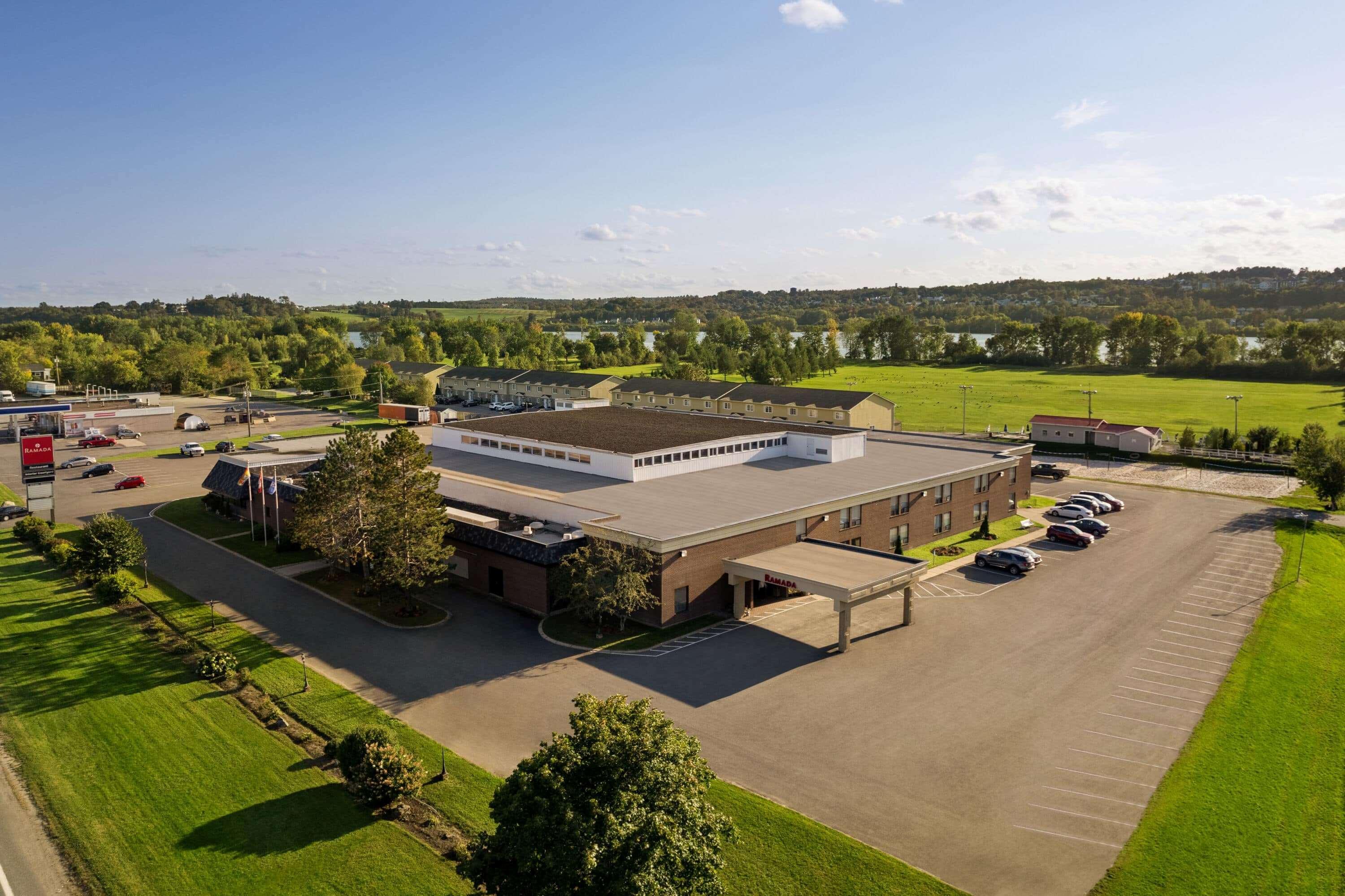 Ramada By Wyndham Fredericton Hotel Eksteriør billede
