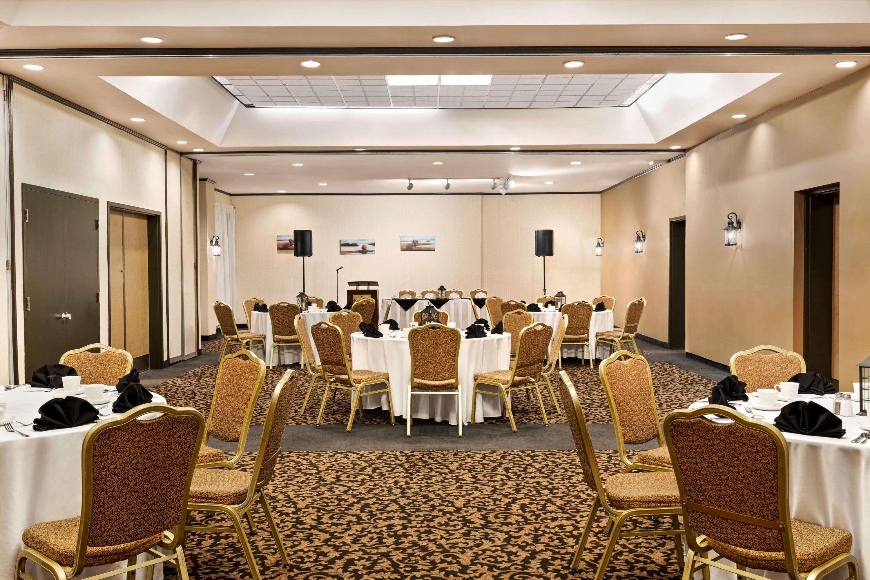 Ramada By Wyndham Fredericton Hotel Eksteriør billede