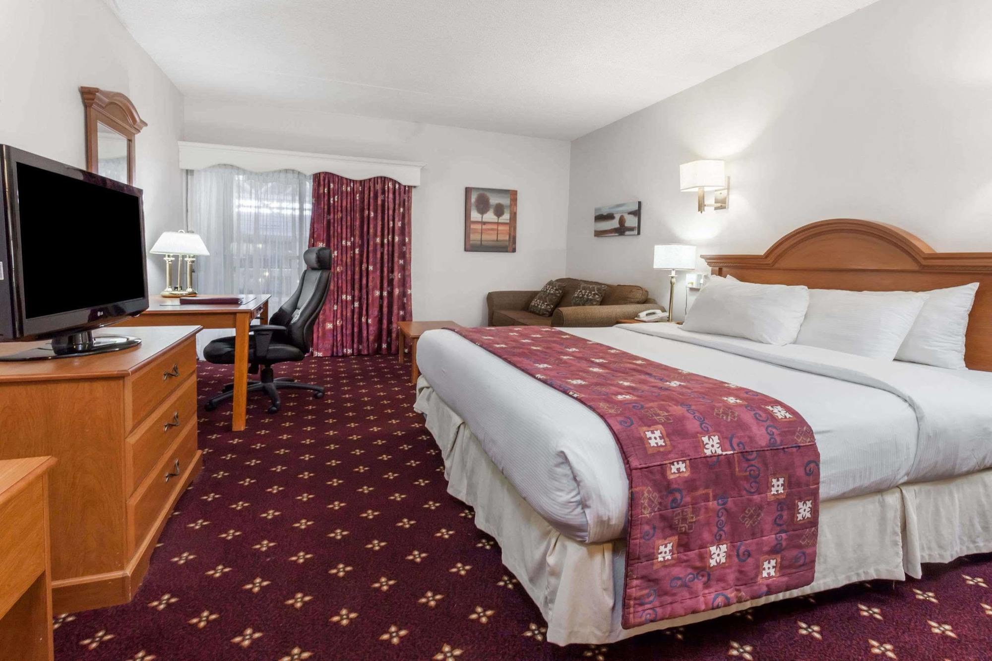Ramada By Wyndham Fredericton Hotel Eksteriør billede